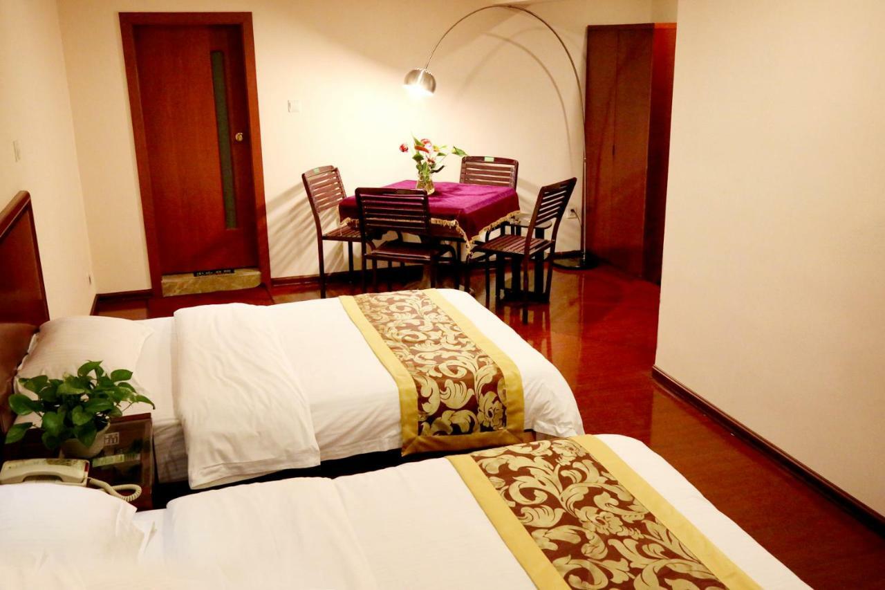 Greentree Inn Guiyang Court Street West Zhongshan Road Subway Station Business Hotel Exterior photo