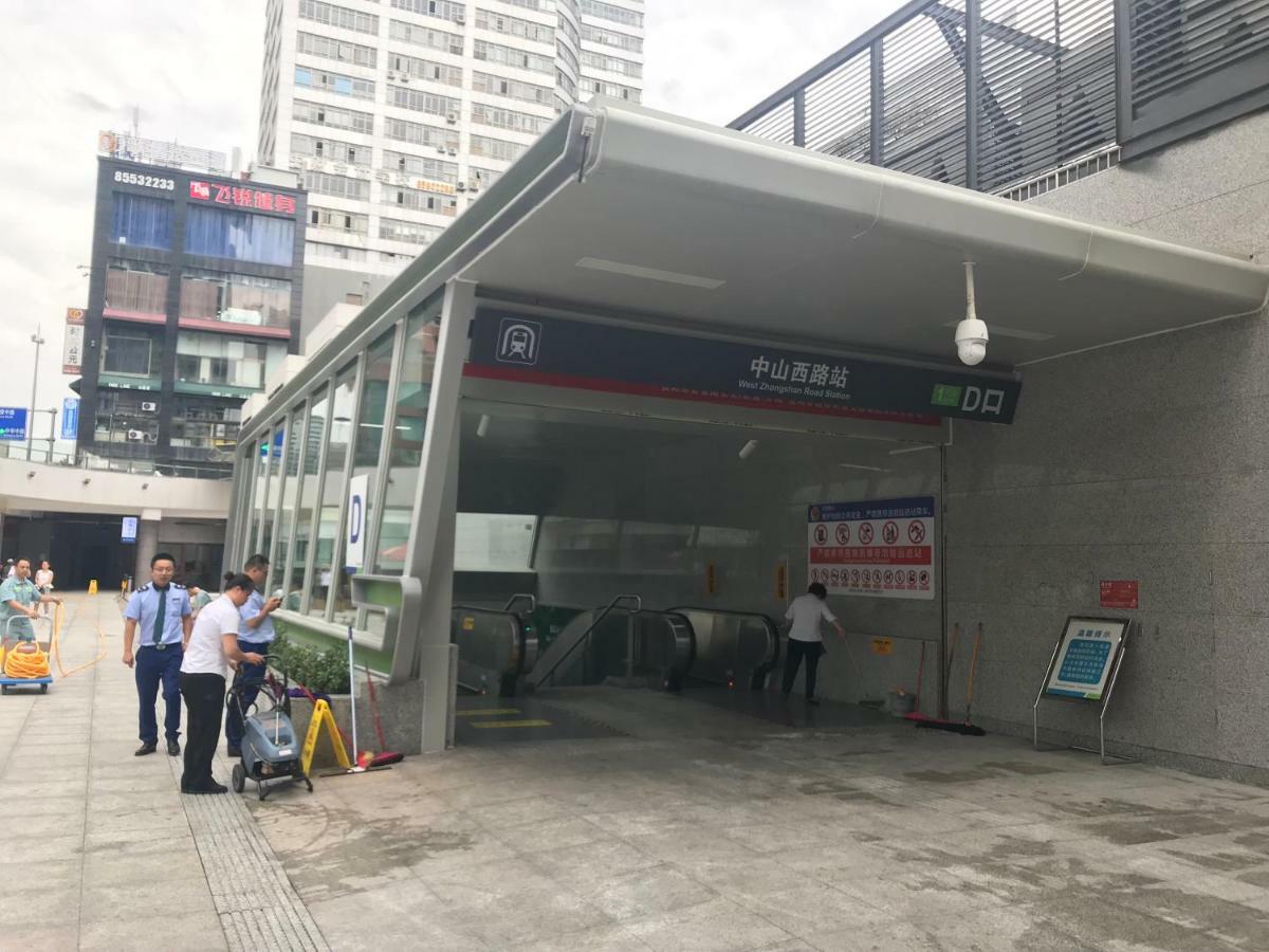 Greentree Inn Guiyang Court Street West Zhongshan Road Subway Station Business Hotel Exterior photo